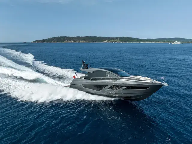 Sunseeker Predator 65