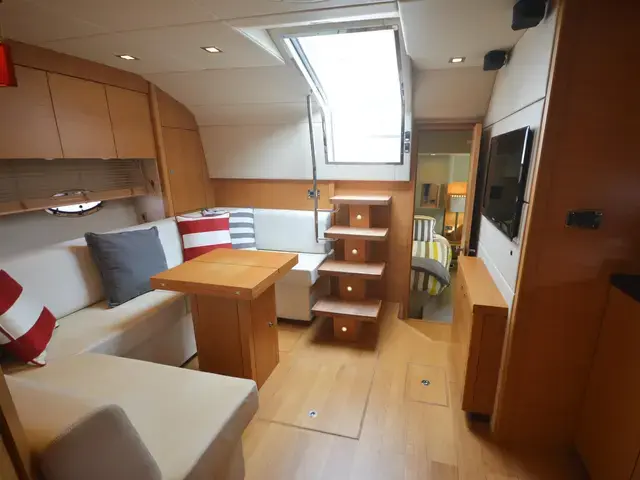 Sunseeker Portofino 48