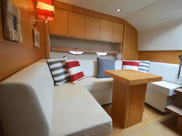 Sunseeker Portofino 48