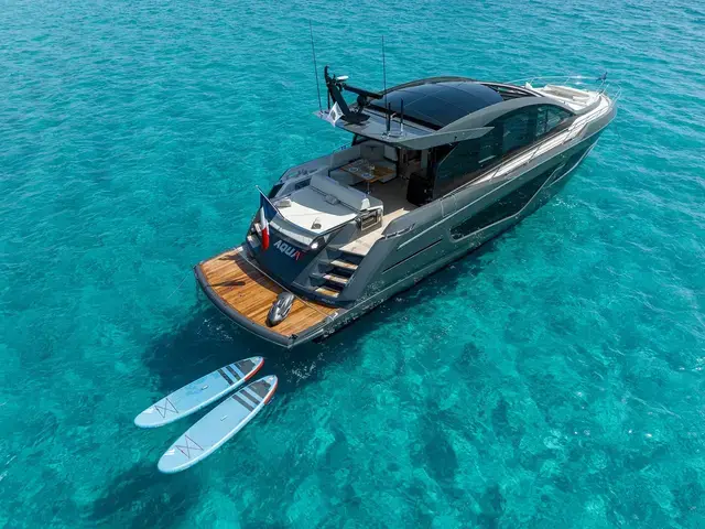 Sunseeker Predator 65