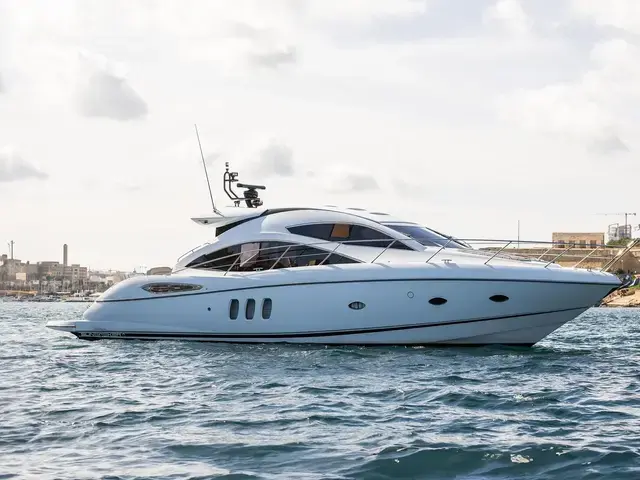 Sunseeker Predator 52