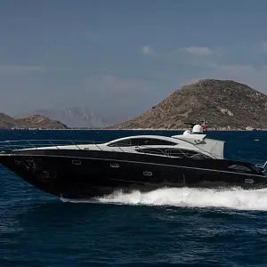 2010 Sunseeker Predator 74