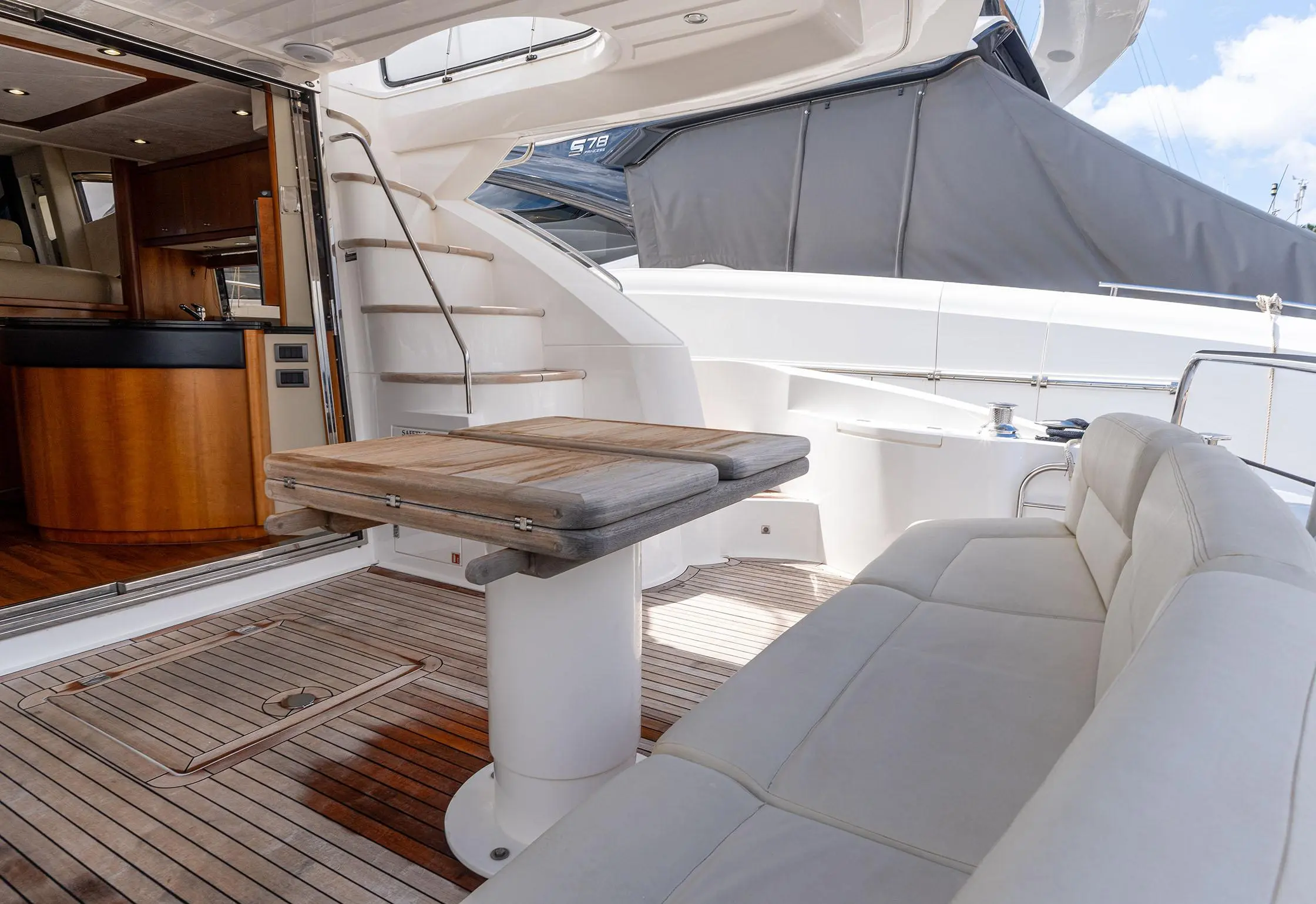 2006 Sunseeker manhattan 66