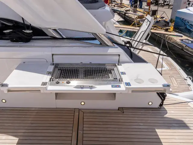 Sunseeker Ocean 182