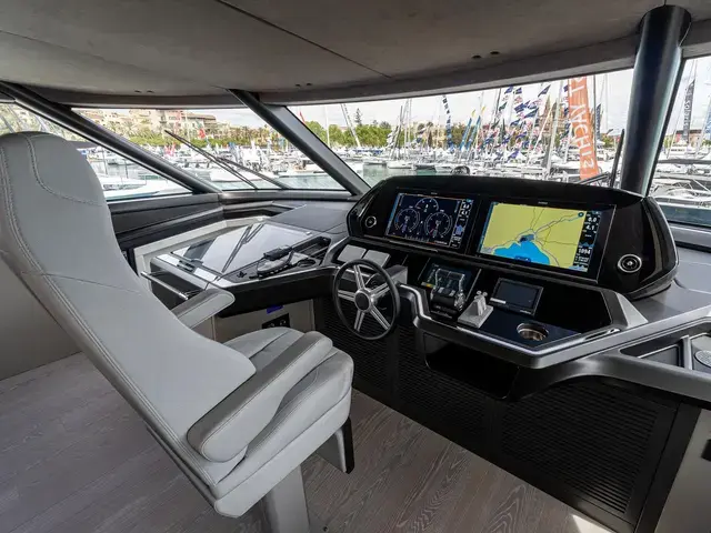 Sunseeker Ocean 182