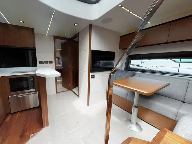 Sunseeker Predator 50