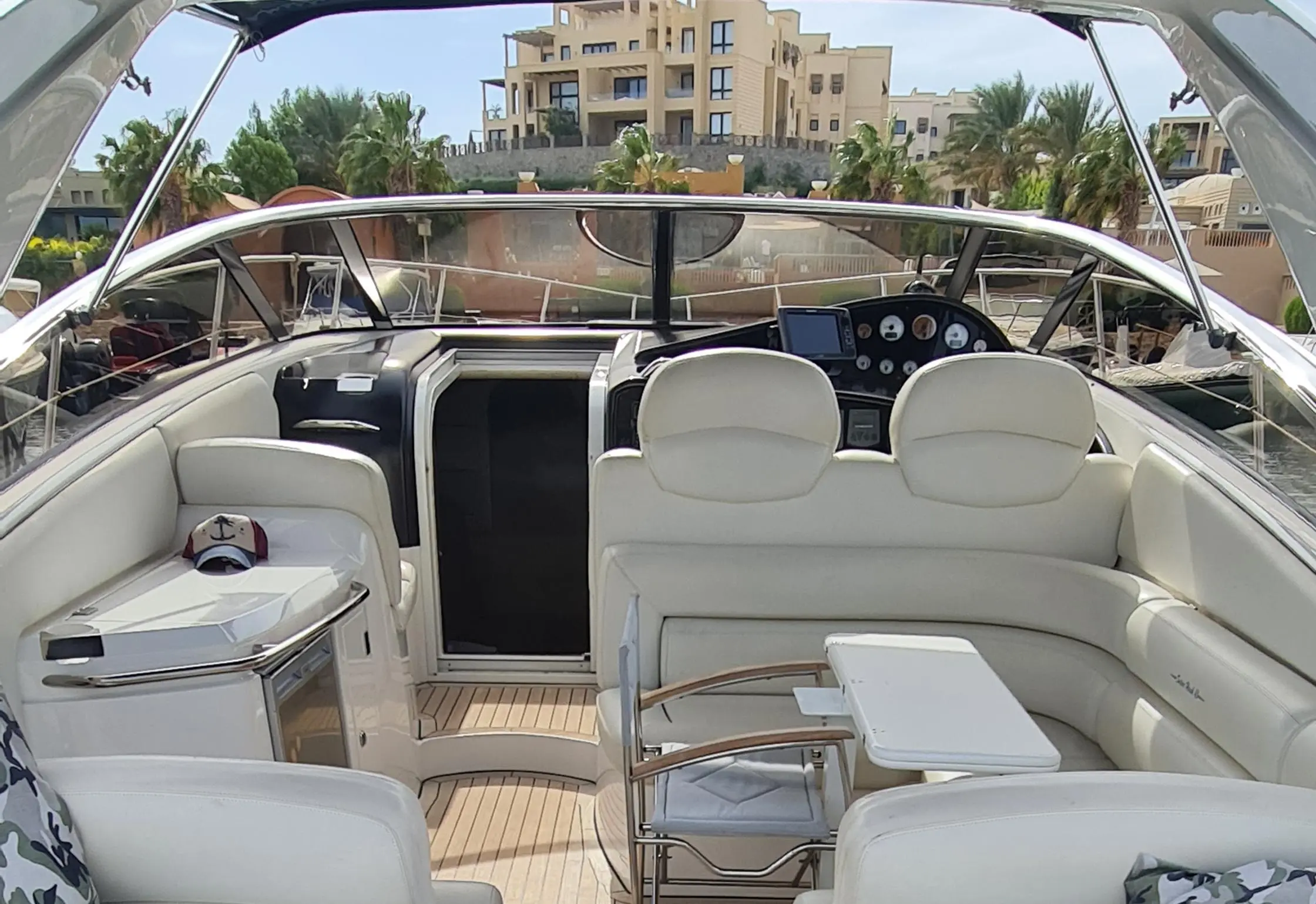 2008 Sunseeker superhawk 43