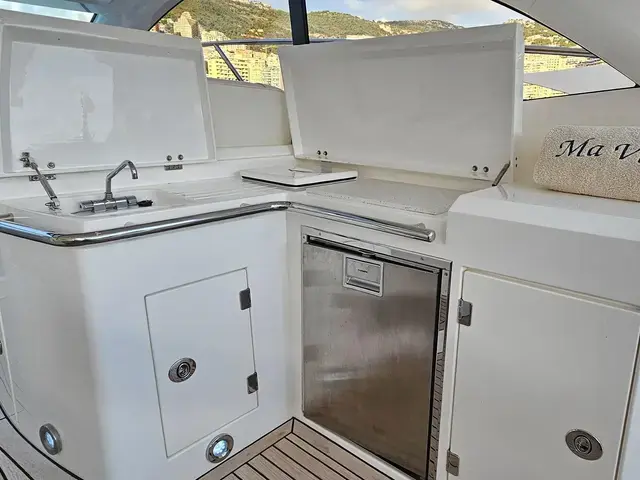 Sunseeker Portofino 48