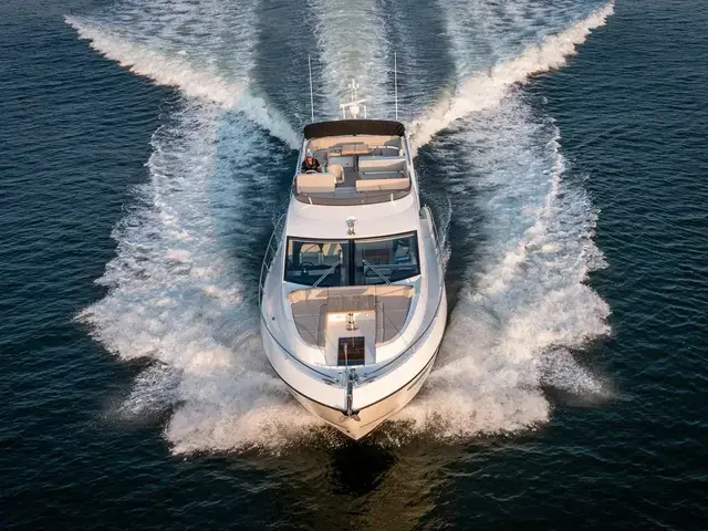 Sunseeker Manhattan 52