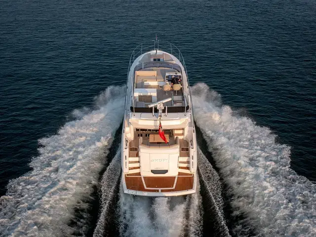 Sunseeker Manhattan 52