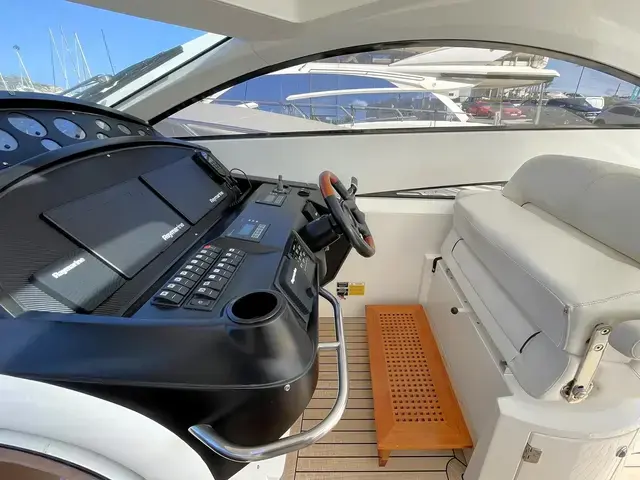 Sunseeker Portofino 53