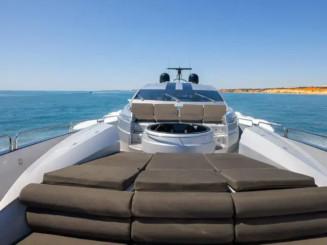 Sunseeker Predator 108