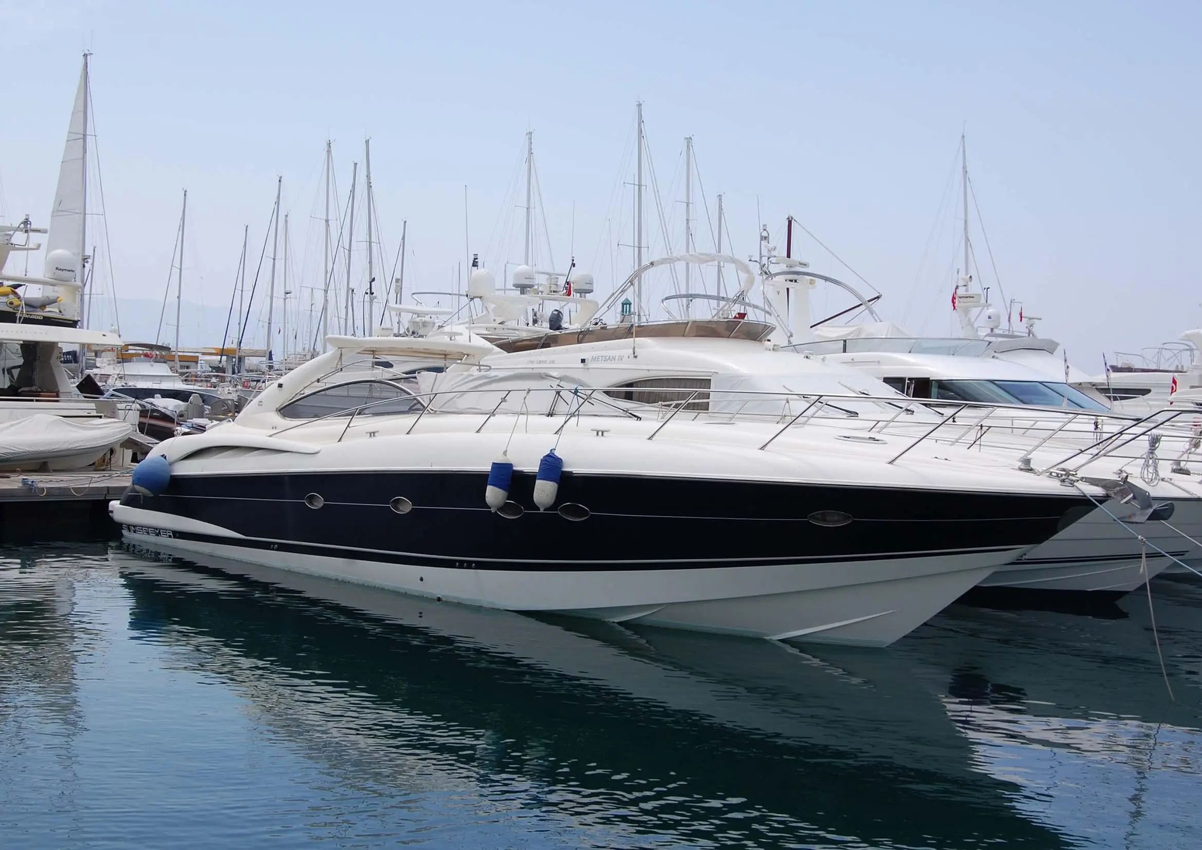 Predator 60 - Sunseeker