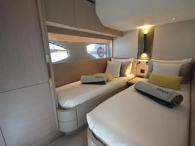 Sunseeker Manhattan 55