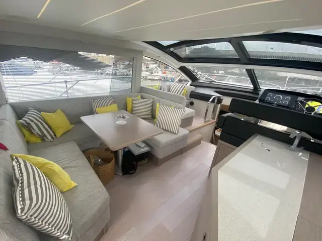 Sunseeker Predator 50