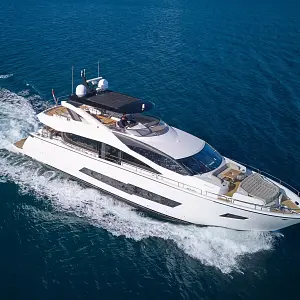 2015 Sunseeker 86 Yacht