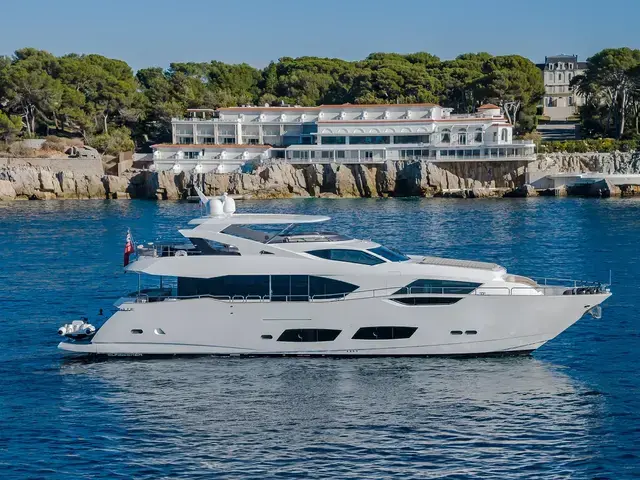 Sunseeker Yacht 95