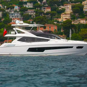 2016 Sunseeker 75 Yacht