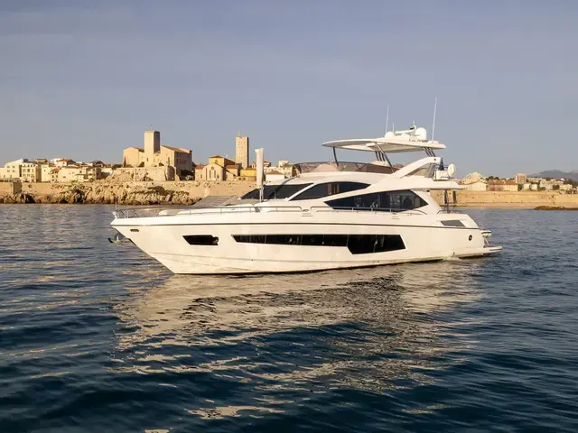 Sunseeker Yacht 75