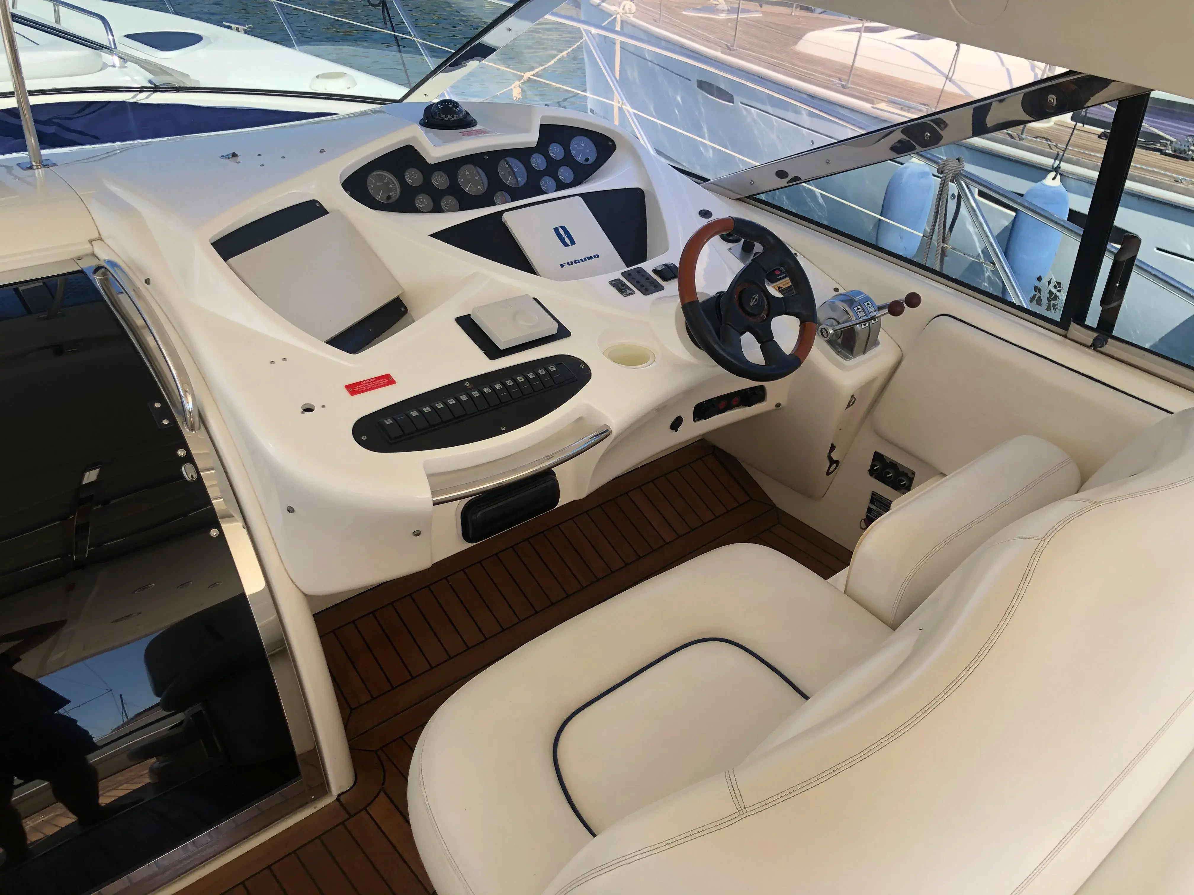 2000 Sunseeker predator 56