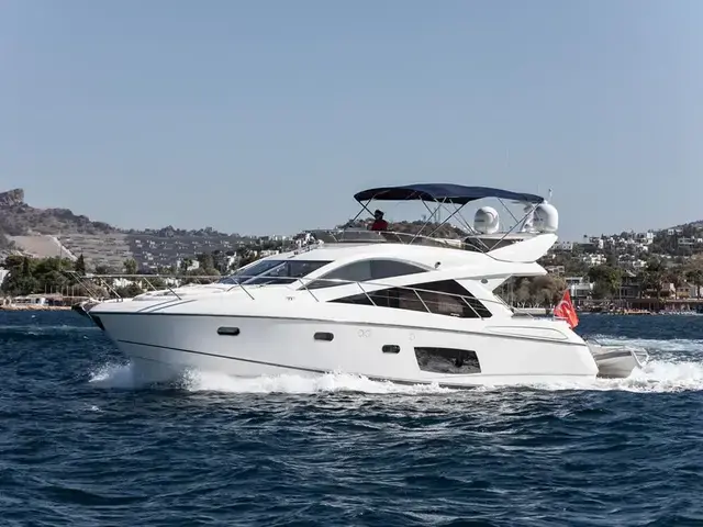 Sunseeker Manhattan 53