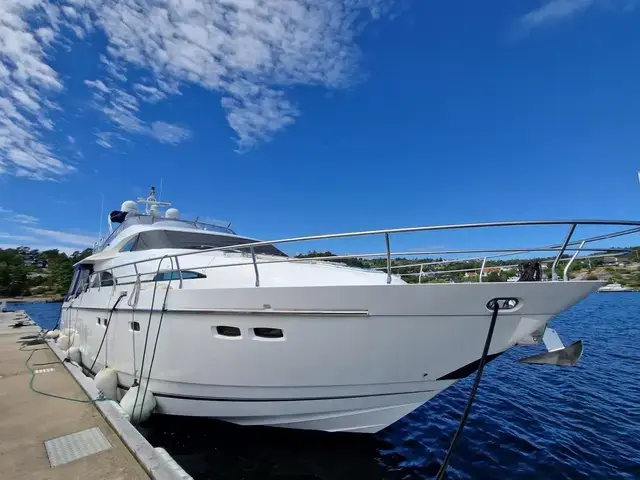 Fairline Squadron 68