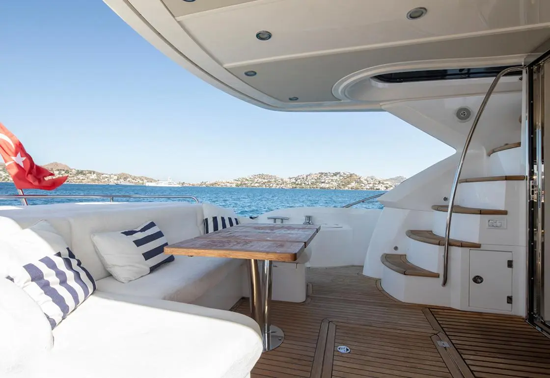 2012 Sunseeker manhattan 53