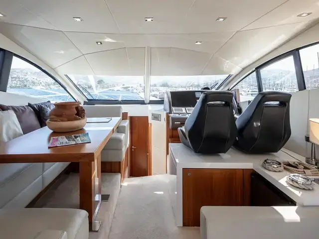 Sunseeker Manhattan 53