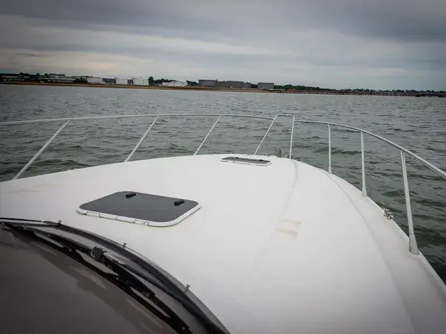 Sunseeker Martinique 39