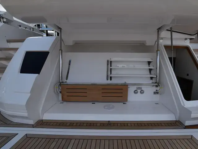 Sunseeker Predator 74 Xps