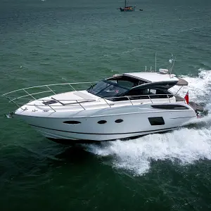 2018 Princess V48