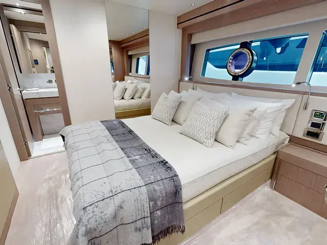 Sunseeker Yacht 95