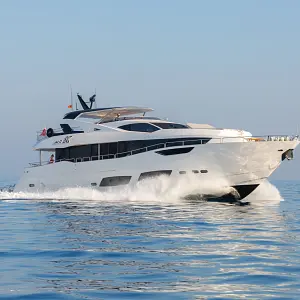 2021 Sunseeker Yacht 95