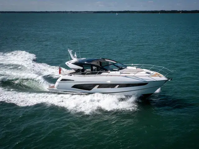 Sunseeker Predator 60 Evo