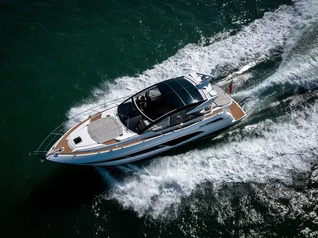 Sunseeker Predator 60 Evo