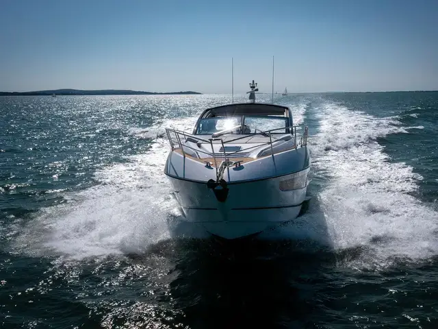 Sunseeker Predator 60 Evo