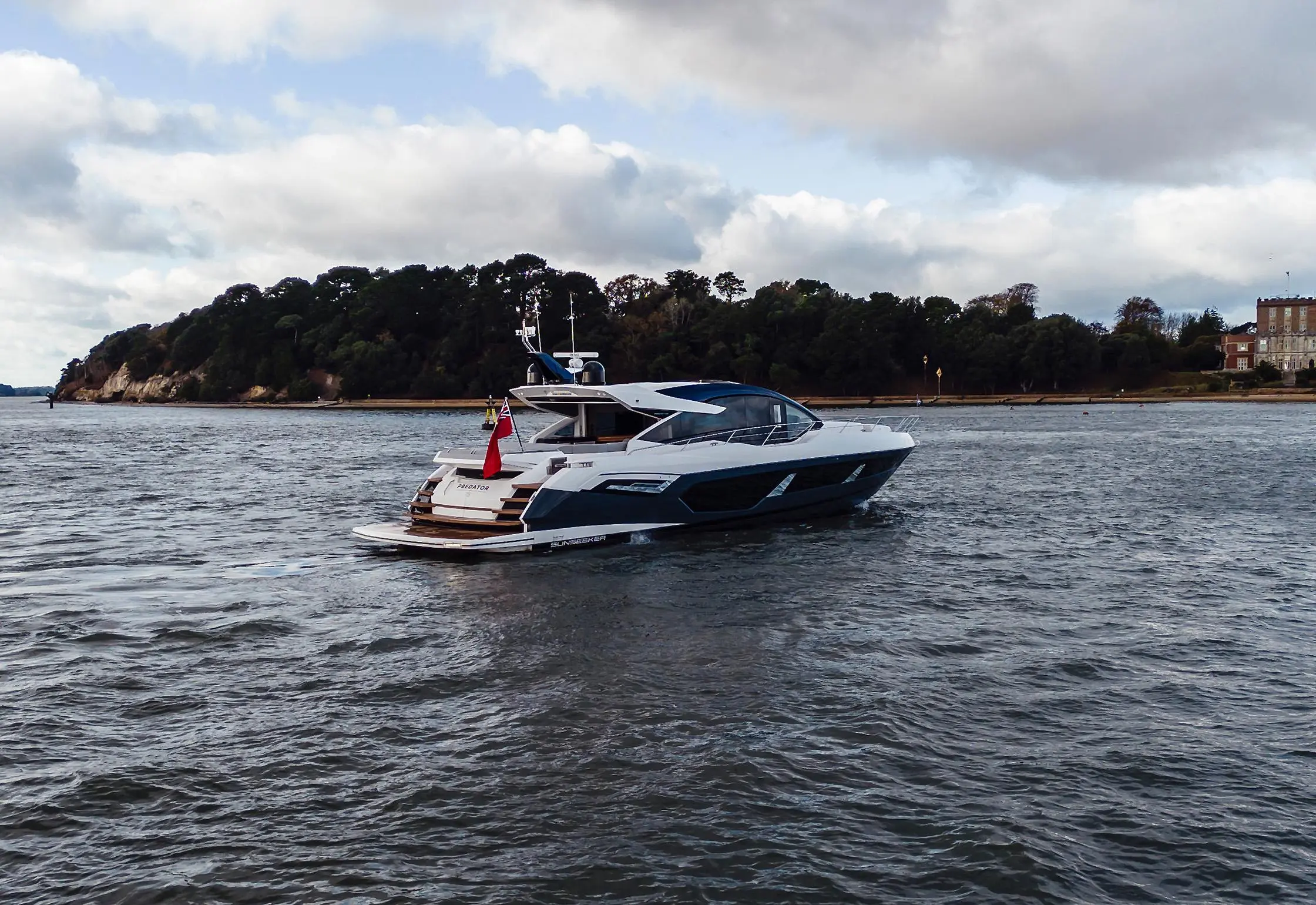 2024 Sunseeker predator 75