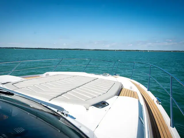 Sunseeker Predator 60 Evo