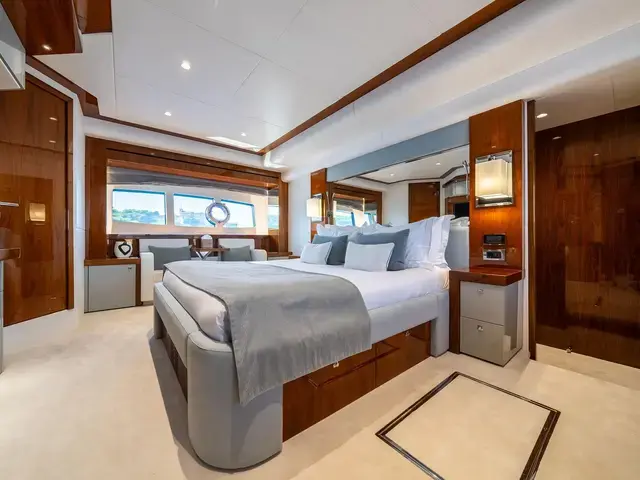 Sunseeker 28M Yacht