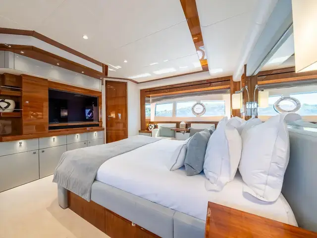 Sunseeker 28M Yacht