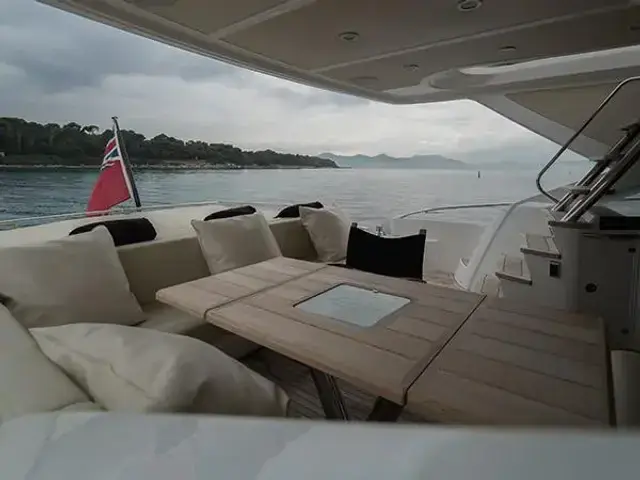 Sunseeker Manhattan 68