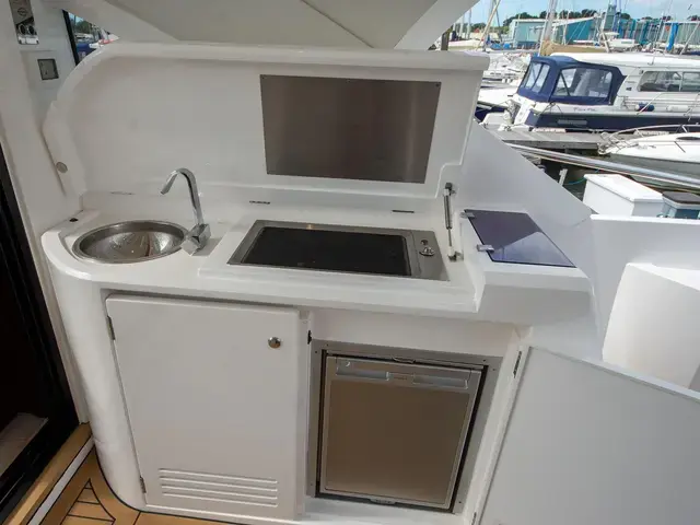 Sunseeker Predator 60 Evo