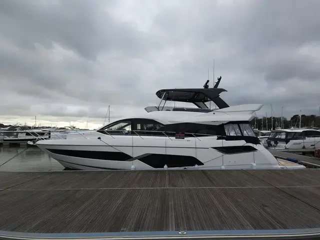 Sunseeker Manhattan 68