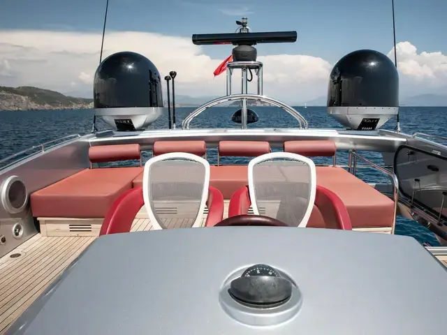 Sunseeker Predator 84