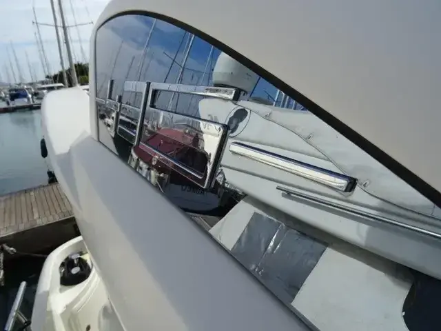 Azimut 43