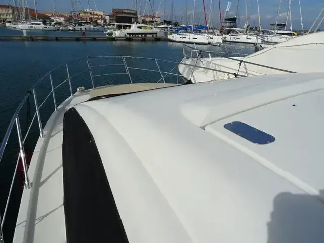 Azimut 43