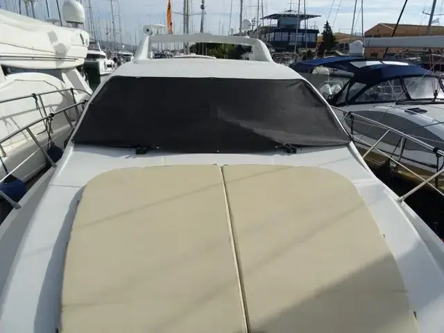 Azimut 43