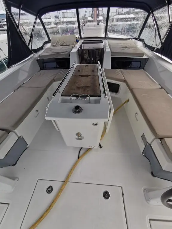 2020 Beneteau oceanis 51.1