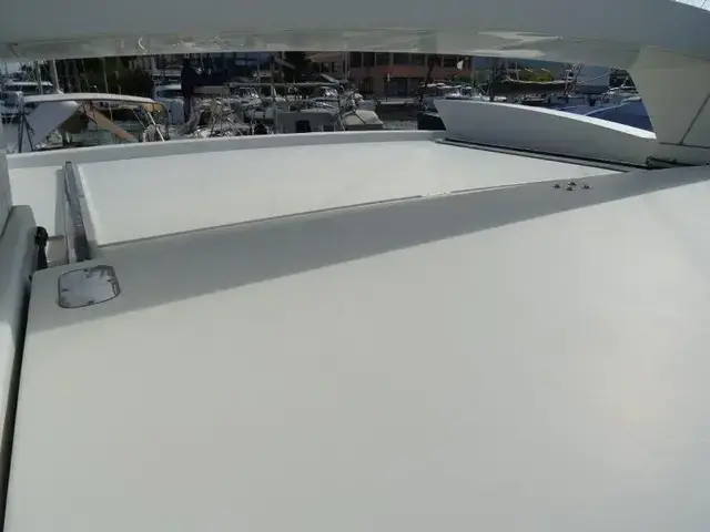 Azimut 43