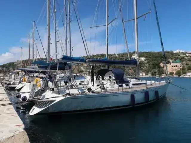 Beneteau First 435